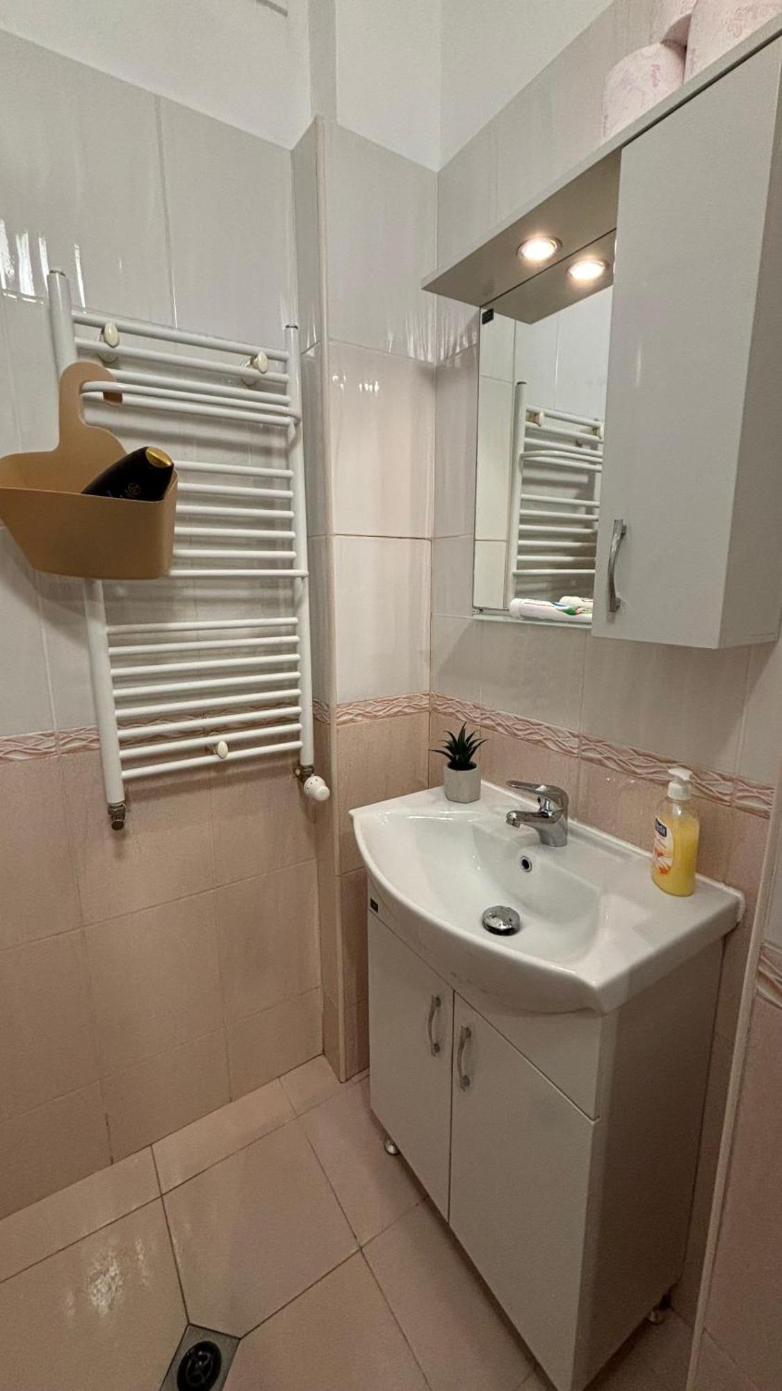 Quiet 2 Bedrooms Downtown Apart Sofia Ngoại thất bức ảnh